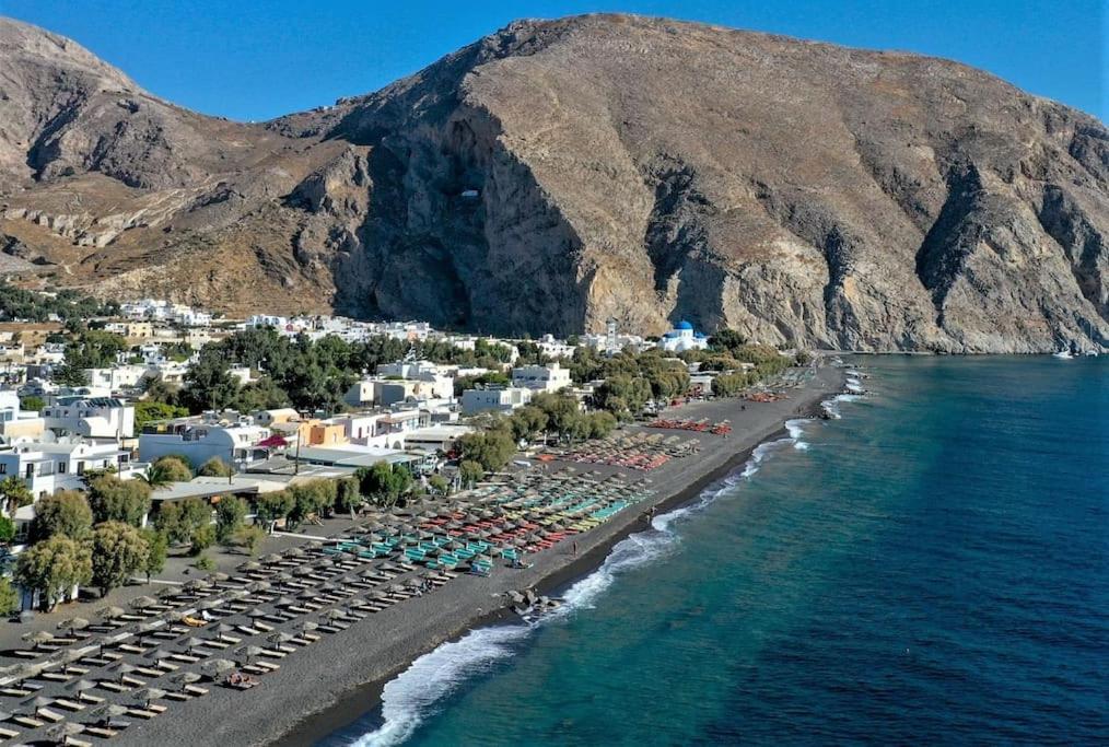 Pleasure Black Beach Perissa  Exterior photo