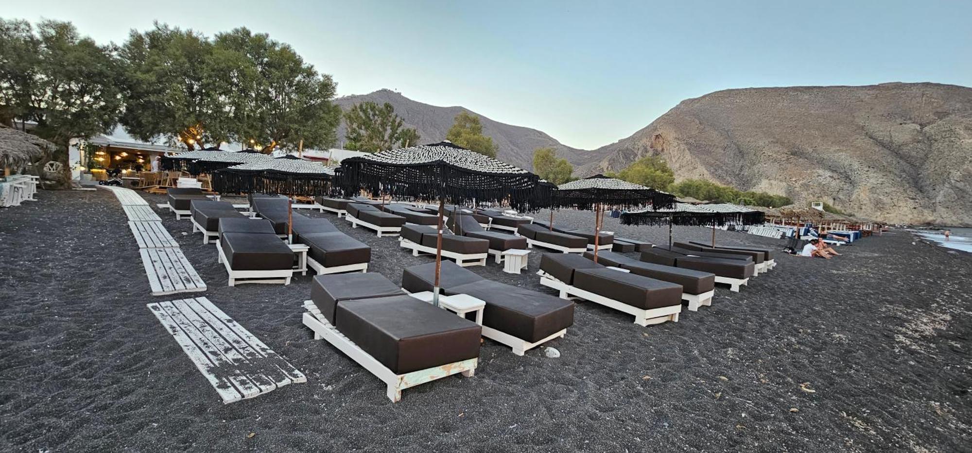 Pleasure Black Beach Perissa  Exterior photo