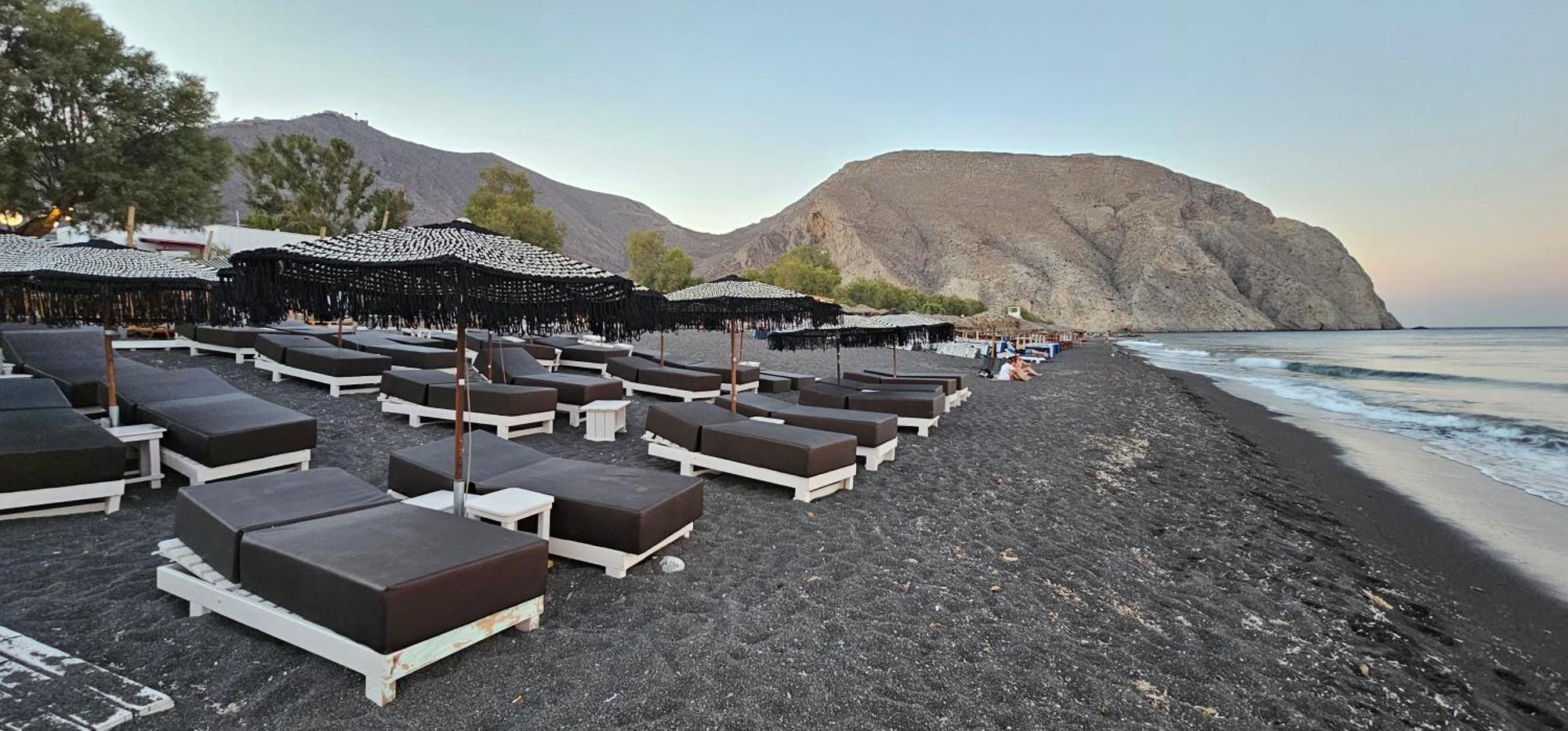 Pleasure Black Beach Perissa  Exterior photo