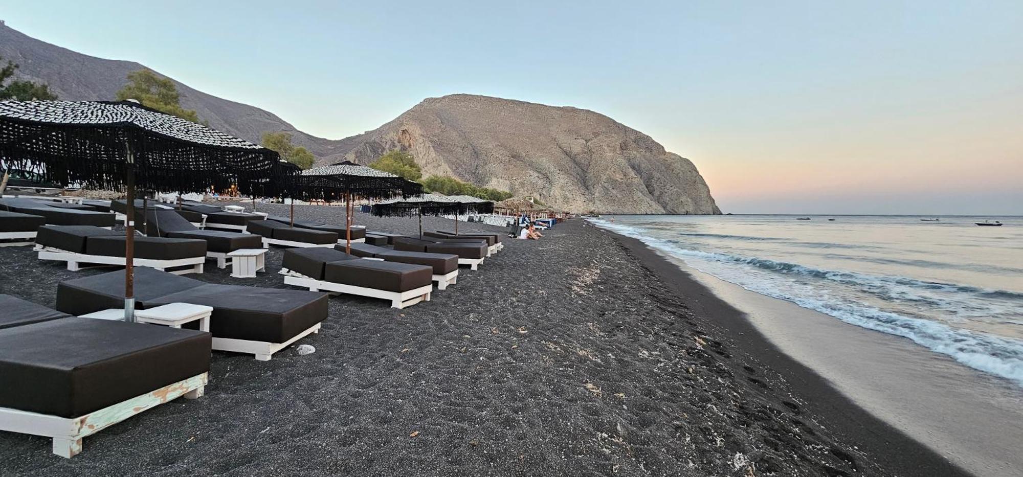 Pleasure Black Beach Perissa  Exterior photo